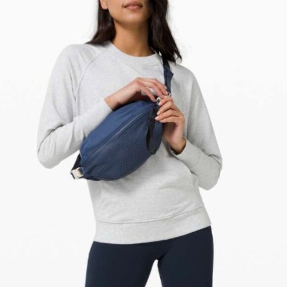 Lululemon All Hours Belt Bag - Ink Blue - Picture 1 of 16